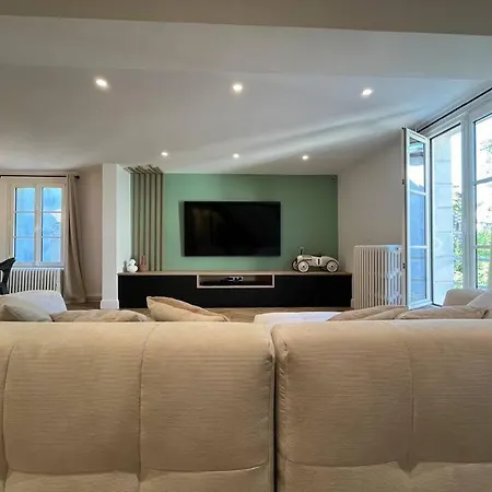 Le Triplex Du Quai