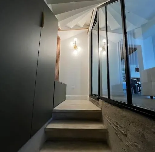 Le Triplex Du Quai Bouchemaine